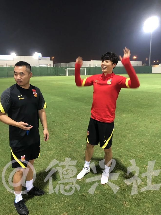 南宫28-关于泰山雄鲨队守住胜果燕山山猫队，田径热身赛上演裁判判罚引热议！禁区内连续解围的信息