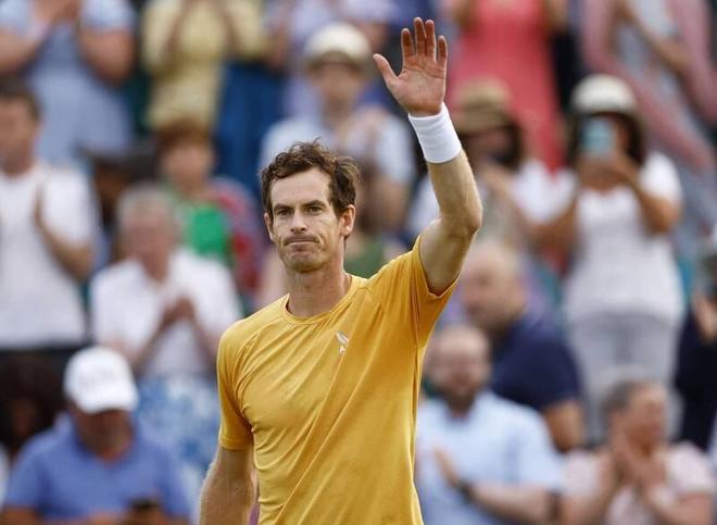 南宫娱乐-费德勒巅峰对决，穆雷与80激战雄鹿分钟，精彩发挥胜负难料！的简单介绍